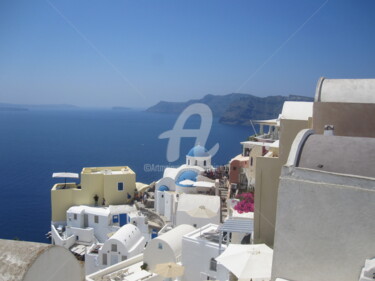 Photography titled "Summer in Oia, Sant…" by Yann Delpech, Original Artwork, Digital Photography