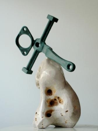 Escultura intitulada "Calvário (ferro e p…" por Aníbal Ruivo, Obras de arte originais