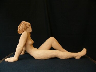 Sculpture titled "Baigneuse" by Pascal Borgo, Original Artwork
