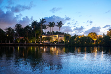 Photographie intitulée "Miami dream" par Pascal Caperon, Œuvre d'art originale