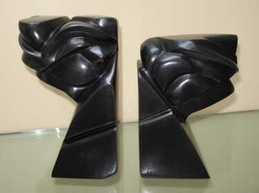 Sculpture titled "Avanti" by Pascal Cavalli, Original Artwork, Bronze