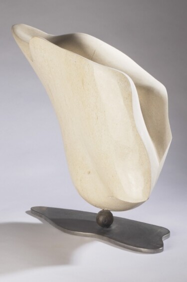 Sculptuur getiteld "Ucello 1040" door Pascal Cavalli, Origineel Kunstwerk, Steen