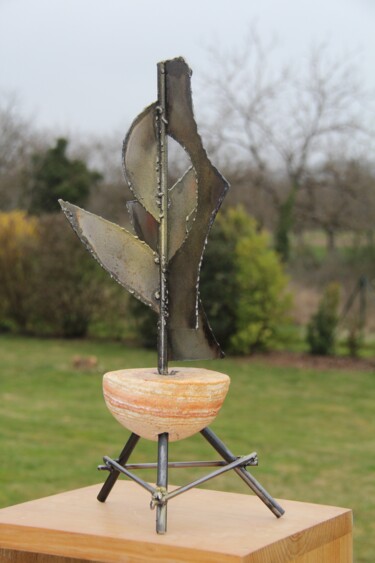 Скульптура под названием "Abstract stone métal" - Pascal Cavalli, Подлинное произведение искусства