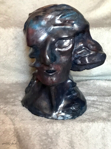 Sculpture titled "Changement" by Pascal Dupuy, Original Artwork, Clay