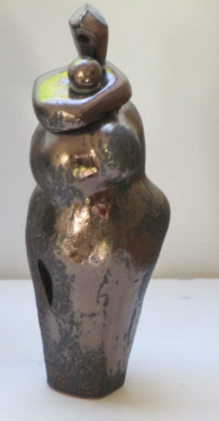 Sculpture titled "mère nourricière" by Pascale Rodriguez, Original Artwork, Ceramics