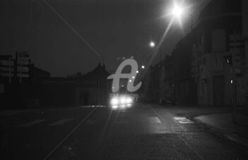 Photographie intitulée "Tourcoing : Nuit" par Pascaline, Œuvre d'art originale