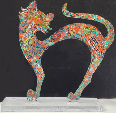 Sculpture titled "Chat plexiglas 40" by Patmoli, Original Artwork, Resin