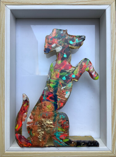 Sculpture titled "Chien sous cadre" by Patmoli, Original Artwork, Acrylic Mounted on Glass