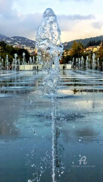 Photography titled "** Les Jets d'eau à…" by Patrice Le Gall, Original Artwork