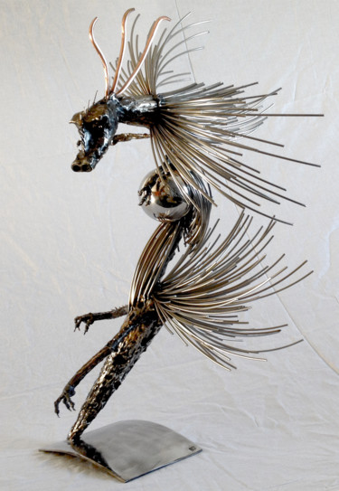 Sculptuur getiteld "coeur-du-dragon-1.j…" door Bueno Patrice, Origineel Kunstwerk, Metalen