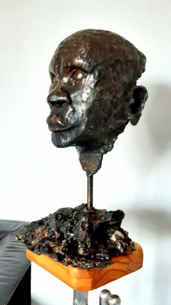 Скульптура под названием "Visage d'un homme" - Bueno Patrice, Подлинное произведение искусства, Бронза