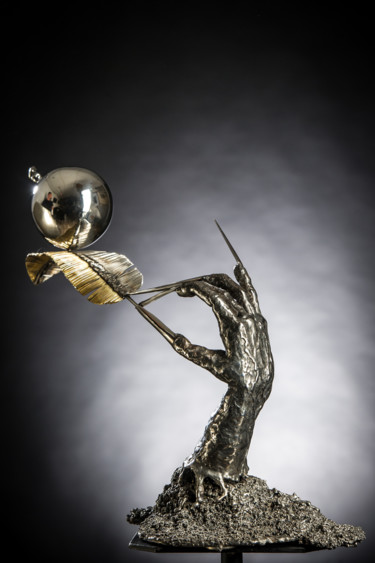 Skulptur mit dem Titel "Délicatesse" von Bueno Patrice, Original-Kunstwerk, Metalle