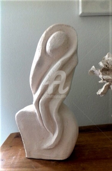 Sculpture intitulée "Vierge" par Olympe/Patricia Dubois, Œuvre d'art originale, Céramique