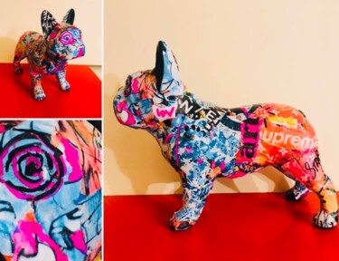 Sculpture titled "Pop bouledogue" by Patricia Ducept (Art'Mony), Original Artwork, Collages