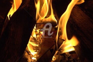 Photographie intitulée "feu de cheminee N°1" par Patricia Saulais, Œuvre d'art originale, Photographie numérique