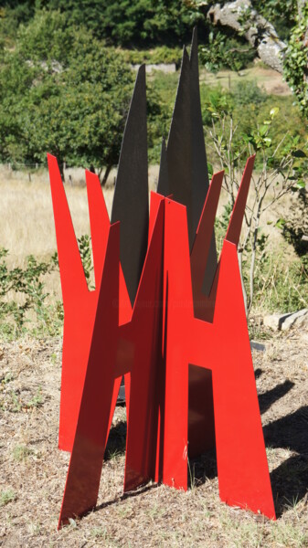 Sculpture titled "arbres rouges" by Patrick Desombre, Original Artwork, Metals