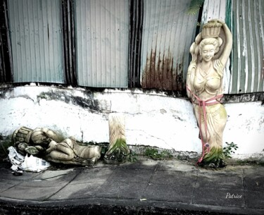 Photography titled "Classicism discarded" by Patrick John Bennett (Patrice), Original Artwork, Digital Photography