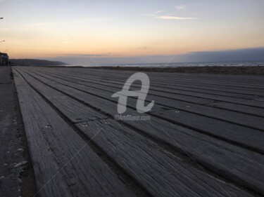 Photographie intitulée "Photo des planches…" par Patrick Jourdain, Œuvre d'art originale