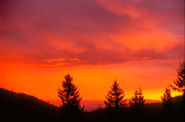 Photographie intitulée "Glowing sky" par Patrick Kessler, Œuvre d'art originale, Photographie argentique