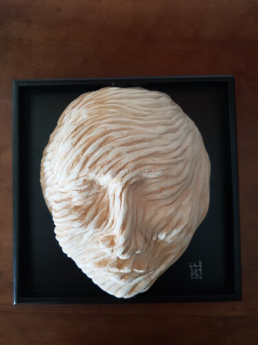 Sculpture titled "Empreintes" by Patrick Lameynardie, Original Artwork, Clay
