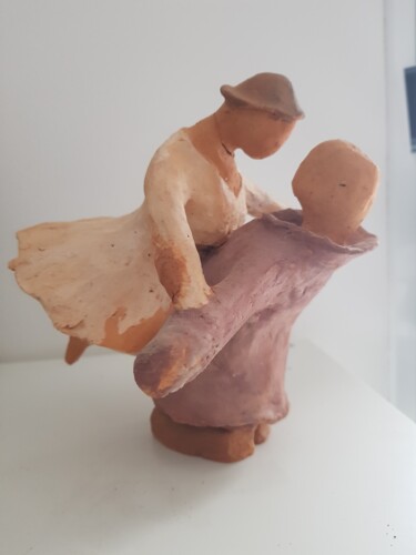 Sculpture titled "Les amoureux" by Patrick Lameynardie, Original Artwork, Clay