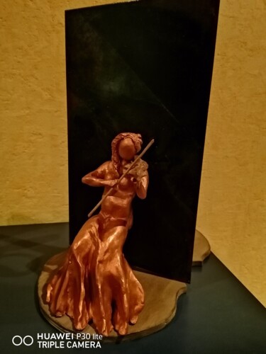 Sculptuur getiteld "la violoniste" door Patrick Le Garles, Origineel Kunstwerk, Klei
