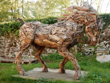 Скульптура под названием "Cheval bois flotté" - Patrick Médéric, Подлинное произведение искусства, Дерево