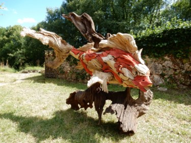 Sculpture titled "Carpe Koï" by Patrick Médéric, Original Artwork, Wood