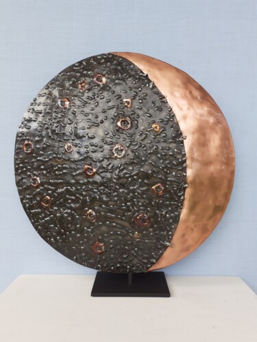 Sculpture intitulée "Eclipse." par Patrick Neel, Œuvre d'art originale, Métaux Monté sur Métal
