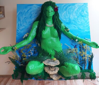 Скульптура под названием "Mother of Nature" - Patryk Siwiak, Подлинное произведение искусства, Папье-маше