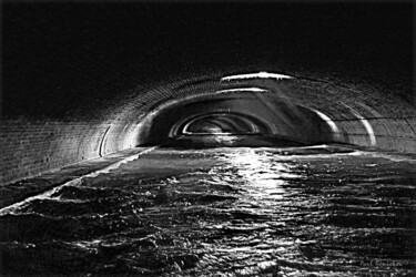 Фотография под названием "Sous le canal St Ma…" - Paul Benichou, Подлинное произведение искусства, Цифровая фотография