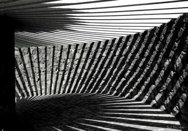 Fotografía titulada "Perspective et sole…" por Paul Benichou, Obra de arte original, Fotografía digital