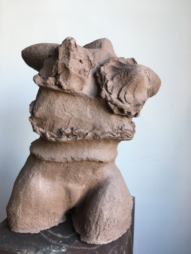 Sculpture intitulée "broken woman" par Paul Yves Poumay, Œuvre d'art originale, Terre cuite