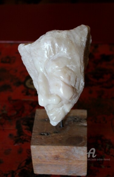 Sculpture titled "VIEJO" by Paule-Andree Maraval, Original Artwork, Stone