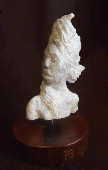 Sculpture titled "La fierté" by Pauline Balland, Original Artwork, Stone