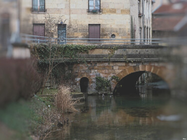 Photography titled "Pont, rue du coq" by Paulous, Original Artwork, Digital Photography Mounted on Other rigid panel