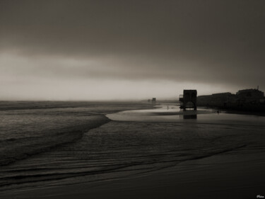 Photography titled "La plage en nocturne" by Paulous, Original Artwork, Digital Photography Mounted on Aluminium