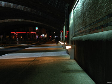 Fotografie mit dem Titel "Tunnel sans fin" von Paulous, Original-Kunstwerk, Digitale Fotografie Auf Andere starre Platte mon…