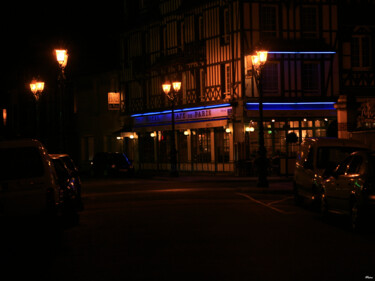 Фотография под названием "Café de Paris" - Paulous, Подлинное произведение искусства, Цифровая фотография Установлен на Друг…