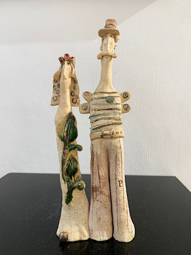 Sculpture titled "Forever Love" by Pavlina Rymerova, Original Artwork, Ceramics