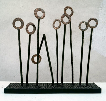Sculpture intitulée "Sag mir, wo die Blu…" par Pavlovskydesign Metal And Painting, Œuvre d'art originale, Métaux