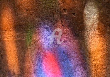 Фотография под названием "Reflet vitrail" - Pierre Boillon, Подлинное произведение искусства, Цифровая фотография