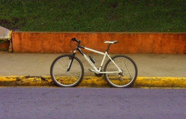 Photography titled "Bike-01.jpg" by Pedro De La Montaña, Original Artwork