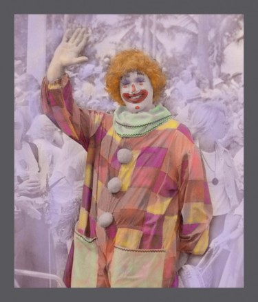 Photography titled "clown-color.jpg" by Pedro De La Montaña, Original Artwork
