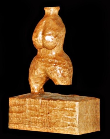 Sculpture titled "Estatuilla" by Pedro Alberto Galindo Chagín, Original Artwork