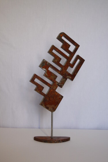 Sculpture titled "Laberint" by Pere Marti, Original Artwork, Metals