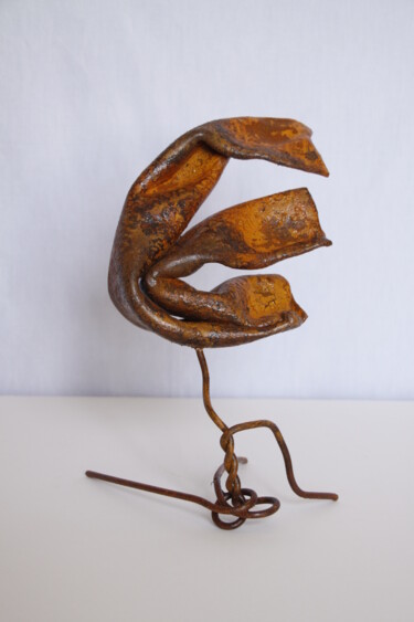 Sculpture titled "Euro" by Pere Marti, Original Artwork, Metals