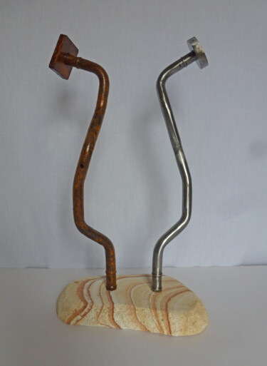 Sculpture titled "Couple, pareja" by Pere Marti, Original Artwork, Metals