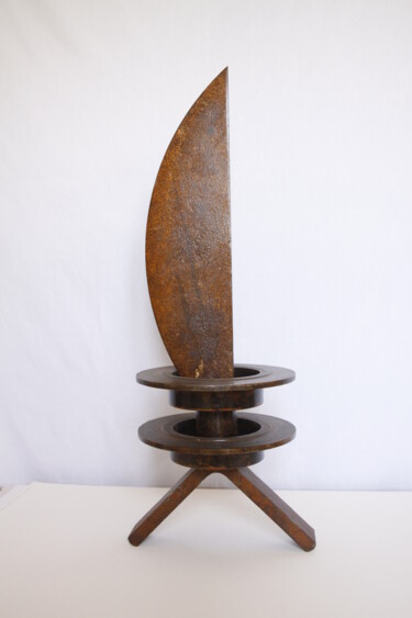 Sculpture titled "Vela bougie" by Pere Marti, Original Artwork, Metals