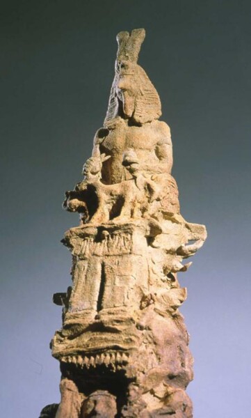 Skulptur mit dem Titel "Dream King of the b…" von Peter Babakitis, Original-Kunstwerk, Keramik